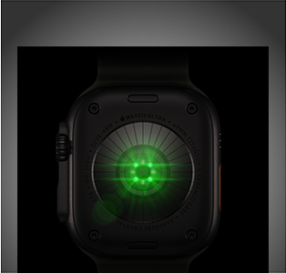الجهة الخلفية من Apple Watch Ultra 4، إطار تيتانيوم، لون أسود، مستشعرات دائرية متعددة بأضواء LED خضراء متوهجة
