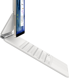 جهاز iPad&nbsp;Air، لون ضوء النجوم، متصل بلوحة مفاتيح ماجيك، لون أبيض، الجهة الجانبية الخارجية